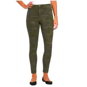 Social Standard‎ by Sanctuary High Rise Skinny Camo Jeans 6/28